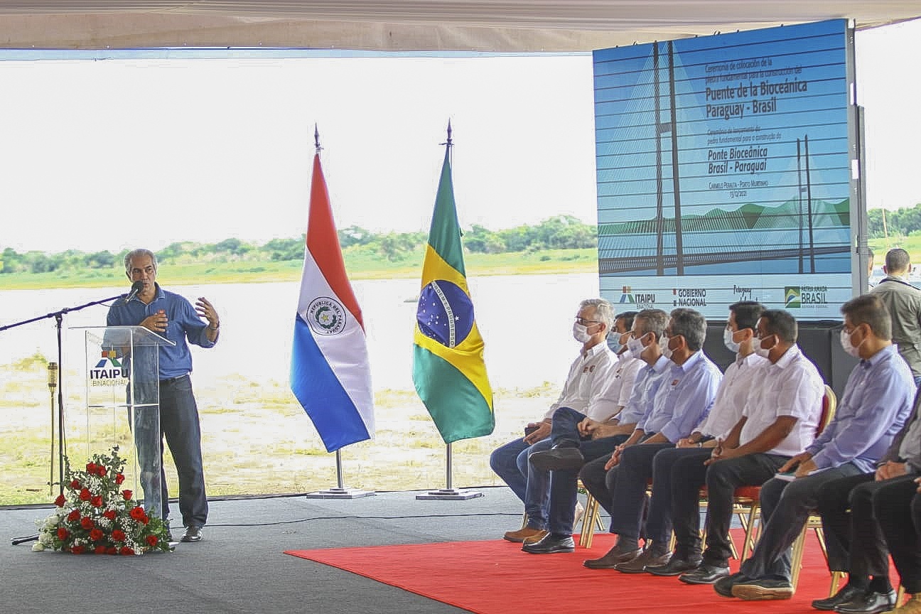 Reinaldo Azambuja reafirmou que o Governo do Estado está dando a sua contribuição ao projeto, ao investir pesado na logística, interligando as rodovias de acesso ao Corredor Bioceânico - Foto: Saul Schramm